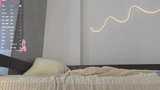 Jessiiexi from StripChat