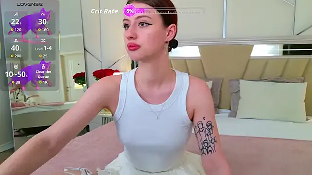 JessiJull from StripChat is Freechat