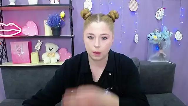 Try our streaming cams variety and talk on a personal level with our adorable girls streamers, showing off their bountiful shapes and dildos.