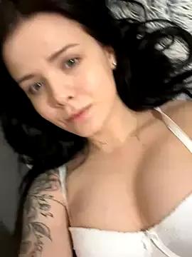Jesssyrossse from StripChat