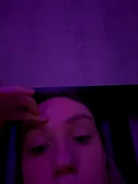 Jessuk25kiss from StripChat