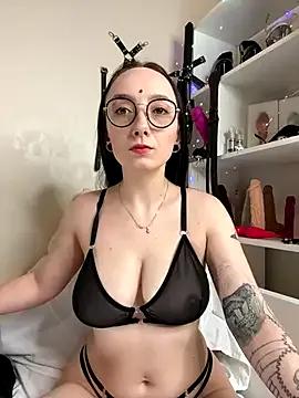 Jinhee_Tiny from StripChat