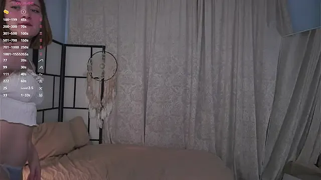 JinnySitts from StripChat