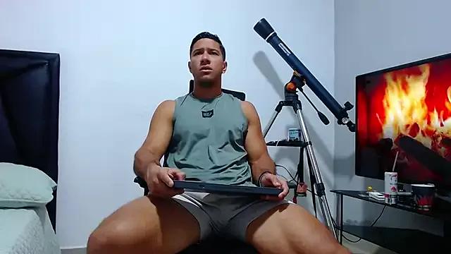 JJ_Shelby from StripChat