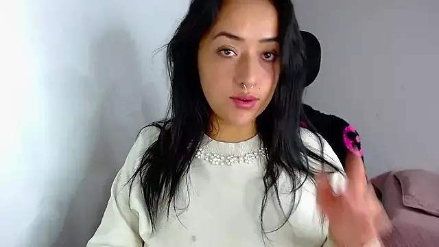 jjulietha95 from StripChat