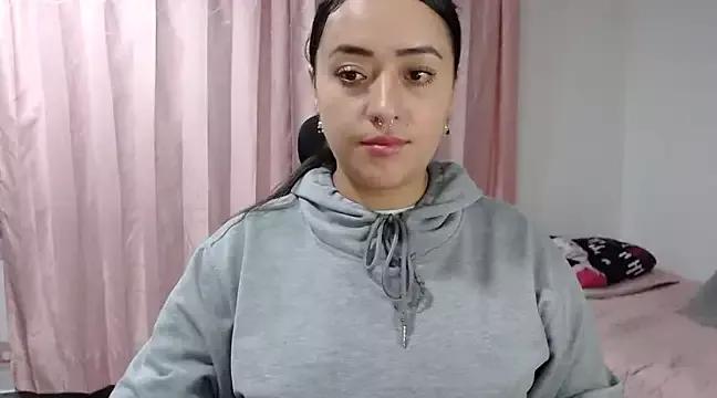 jjulietha95 from StripChat