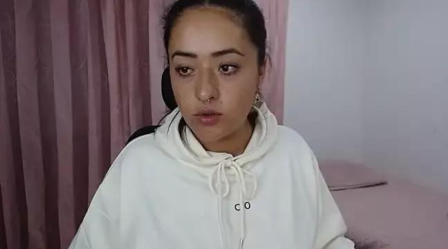 jjulietha95 from StripChat