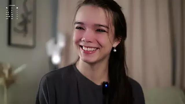JoanFrickey from StripChat is Freechat