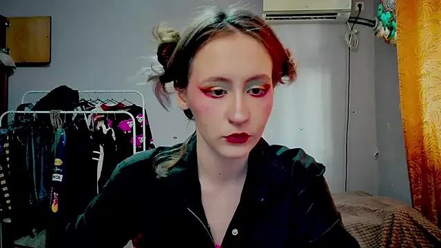 JoannaTompson from StripChat is Freechat