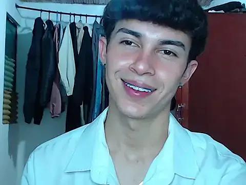 john_vichenso from StripChat is Freechat