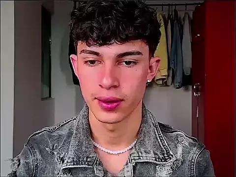 john_vichenso from StripChat is Freechat