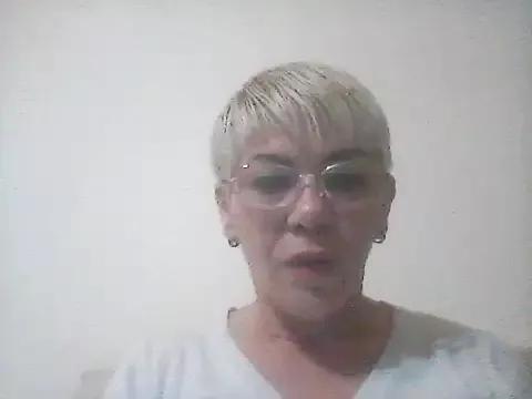 Jona33 from StripChat