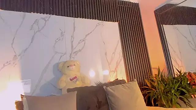 joselin_rouse from StripChat is Freechat