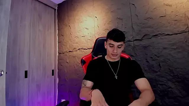joseph_boy from StripChat is Freechat