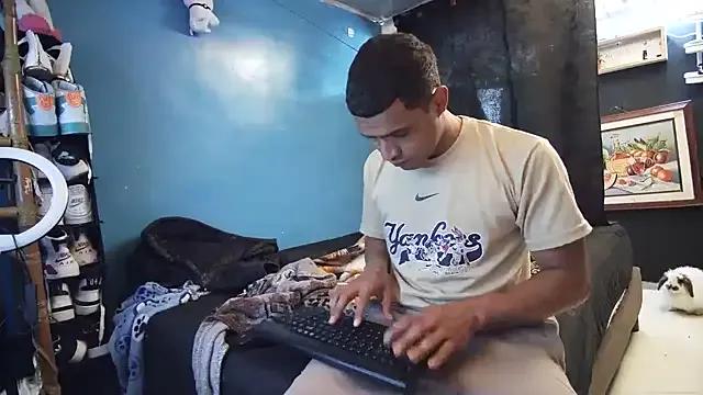 JoshuaMiller from StripChat