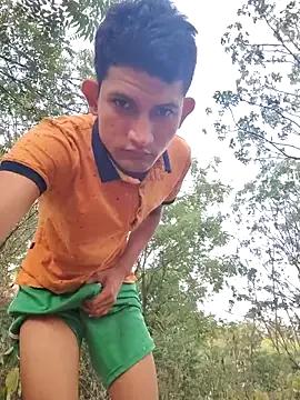 Juan_Hotcaliemte from StripChat is Freechat