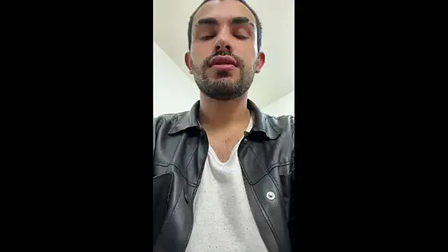 JuanchoAfpa from StripChat is Freechat