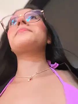Juanita-Diaz from StripChat is Freechat