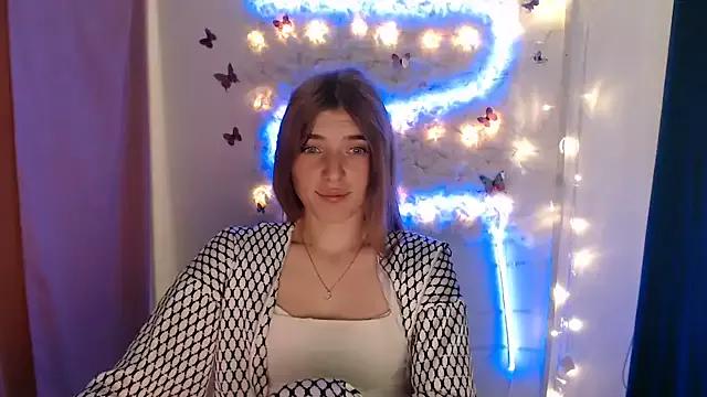Try our streaming cams variety and talk on a personal level with our adorable girls streamers, showing off their bountiful shapes and dildos.