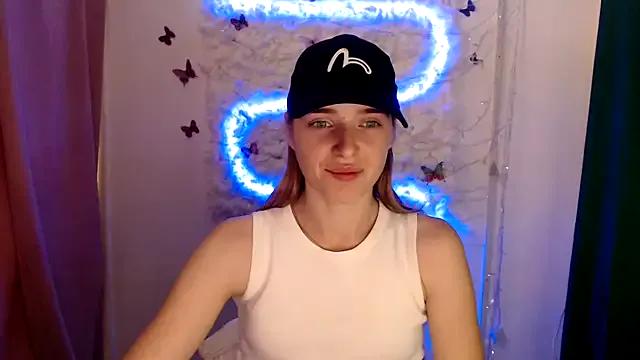 JuiceLips__ from StripChat is Freechat