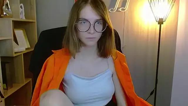 juicyPenny from StripChat is Freechat