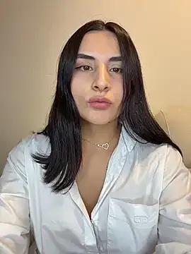 Juli_4 from StripChat is Freechat