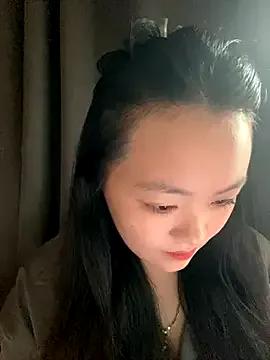 Julia-Elsa from StripChat is Freechat