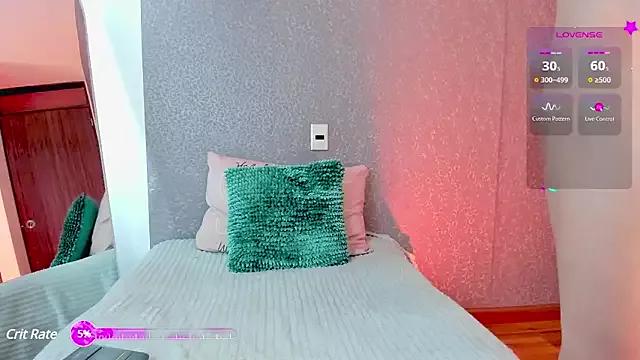 Try our streaming cams variety and talk on a personal level with our adorable girls streamers, showing off their bountiful shapes and dildos.