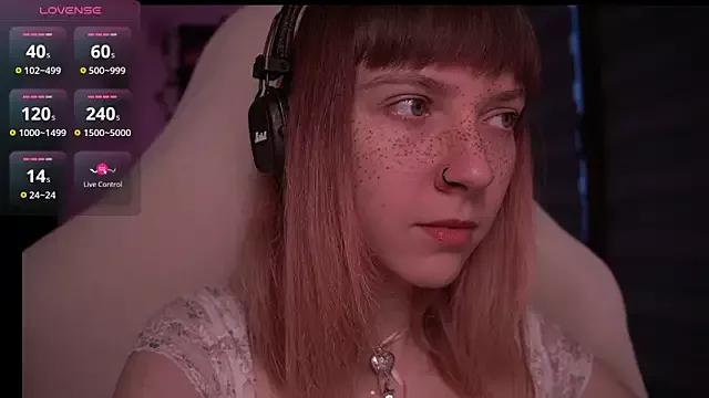 Try our streaming cams variety and talk on a personal level with our adorable girls streamers, showing off their bountiful shapes and dildos.