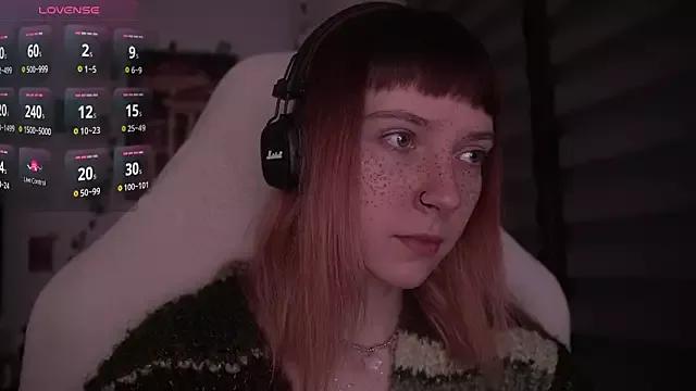 Try our streaming cams variety and talk on a personal level with our adorable girls streamers, showing off their bountiful shapes and dildos.
