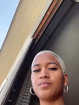 Julieta_cooper1 from StripChat