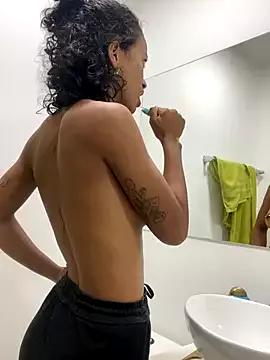 Julieta_cooper1 from StripChat