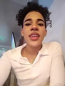 julieta_sweet_ from StripChat is Freechat