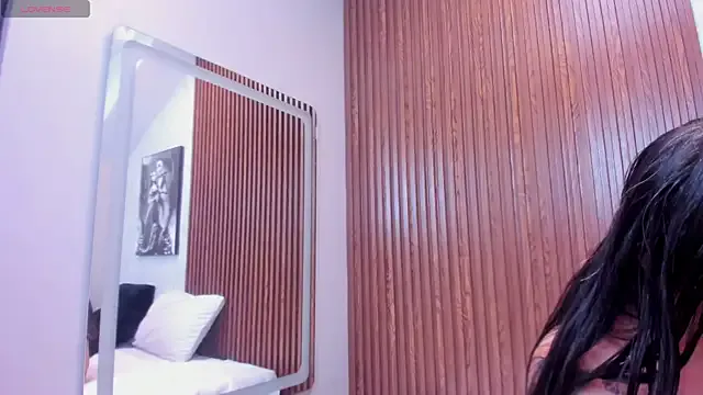 Try our streaming cams variety and talk on a personal level with our adorable girls streamers, showing off their bountiful shapes and dildos.