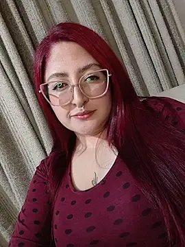 Julietta_21 from StripChat is Freechat