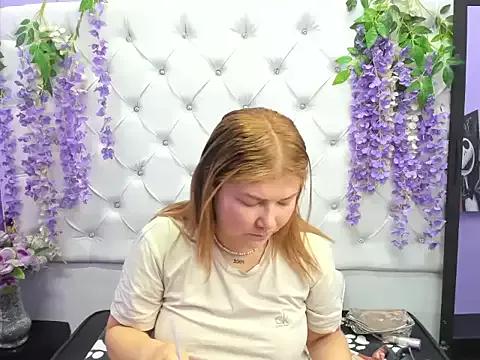 Try our streaming cams variety and talk on a personal level with our adorable girls streamers, showing off their bountiful shapes and dildos.