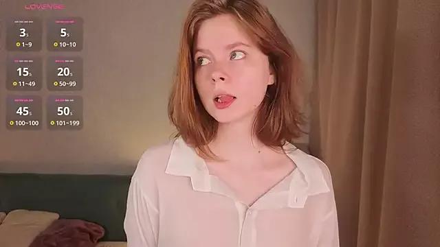JulietteRain from StripChat is Freechat