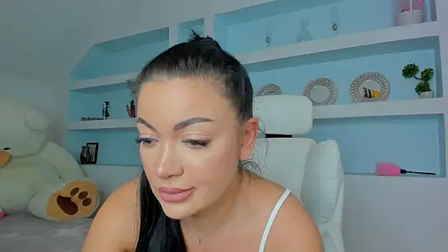 juliexxx from StripChat is Freechat