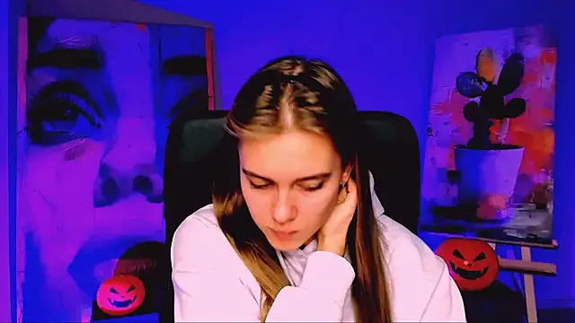 Try our streaming cams variety and talk on a personal level with our adorable girls streamers, showing off their bountiful shapes and dildos.