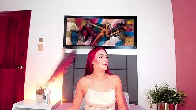 JupiteFox from StripChat is Freechat