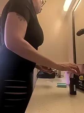 JusticeXXX68 from StripChat