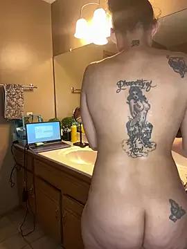 JusticeXXX68 from StripChat
