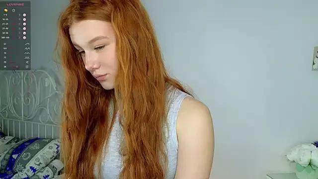 Juuulia_ from StripChat