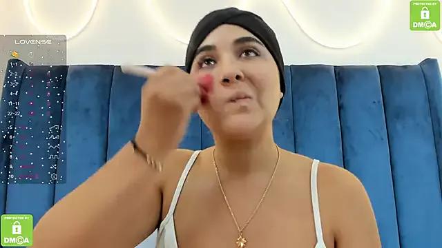 kaamlagadaf from StripChat