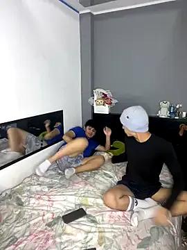Kailertwink from StripChat is Freechat