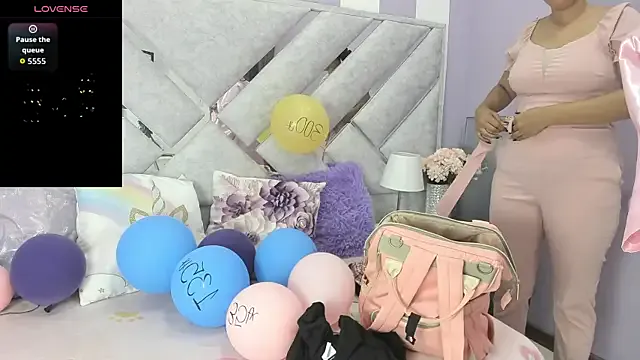 Kailyruiz from StripChat is Freechat