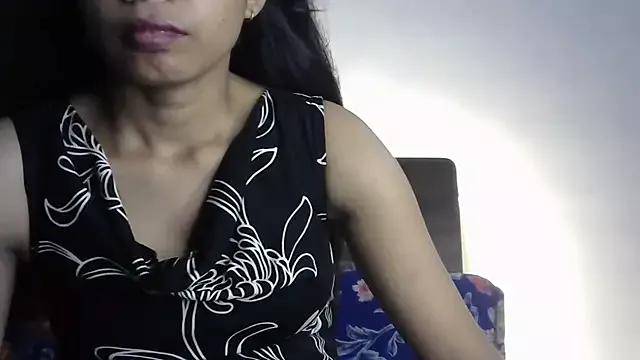 kaira_noughty from StripChat is Freechat