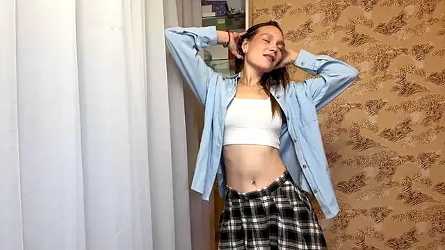 Kalli_ly from StripChat