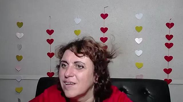 KamilaDelfi from StripChat is Freechat