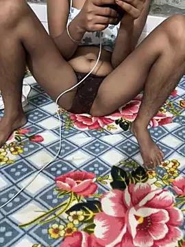 Kamini-hoti from StripChat is Freechat